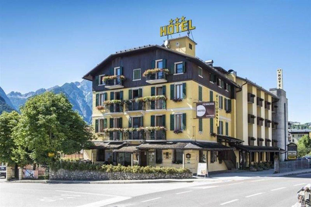 Hotel Ferrovia Calalzo di Cadore Exterior photo